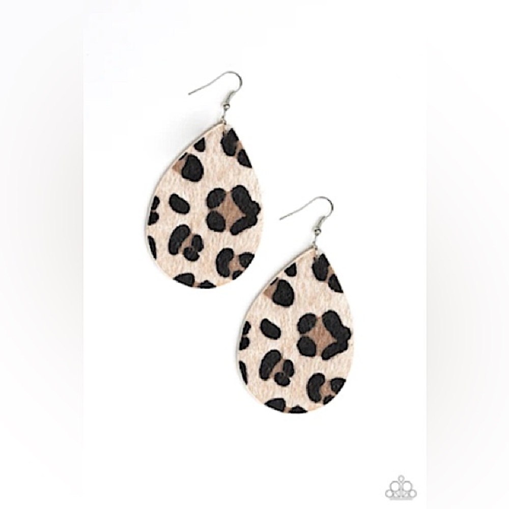 β€οΈβπ₯5/$25β€οΈβπ₯ Ra Ra Roar Brown Earrings - Picture 2 of 2
